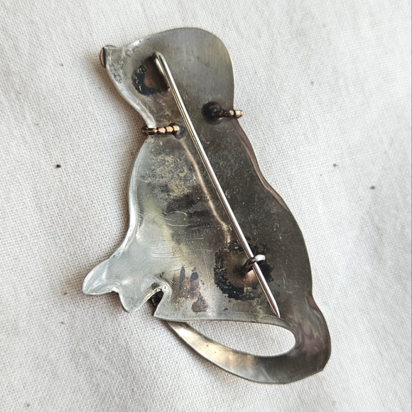 Dog Brooch Silver Tone w/Copper. - Picture 2 of 5
